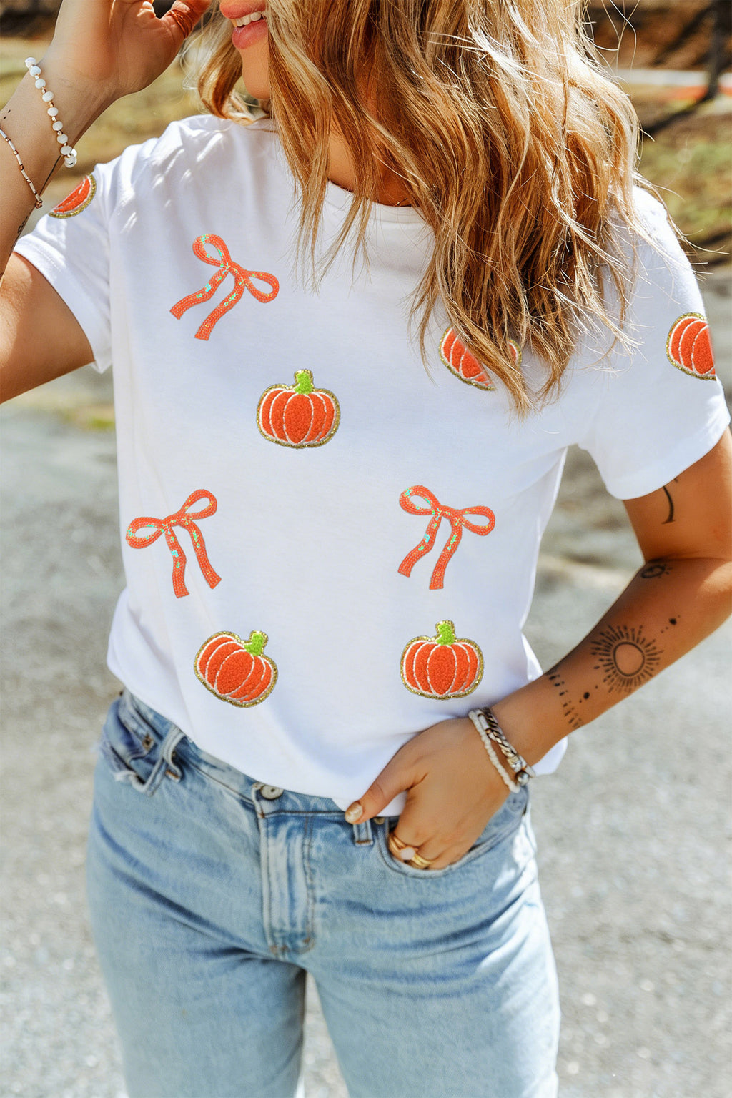 White Sequin Chenille Pumpkin Bow Pattern Casual Short T Shirt